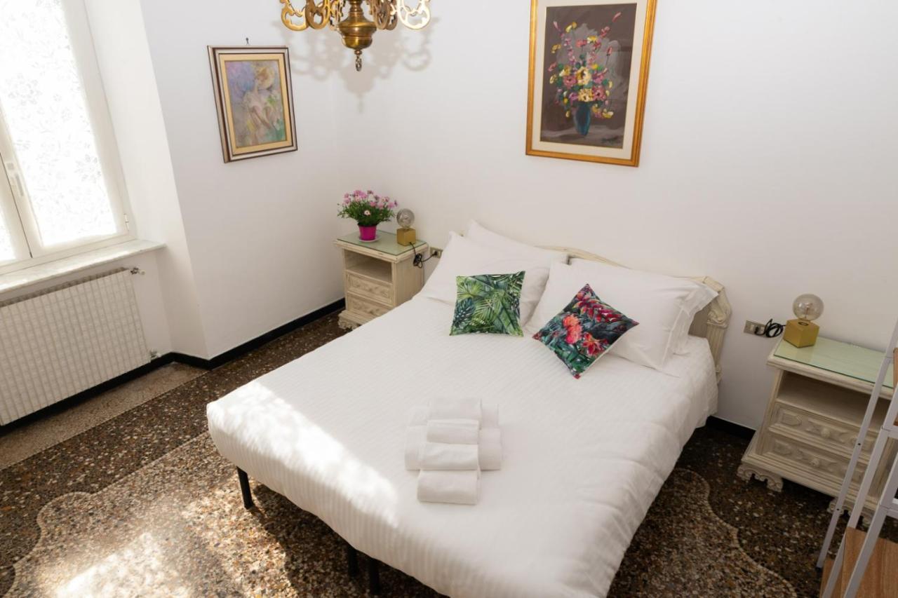 Apartament Living Sestri Airport Genua Zewnętrze zdjęcie