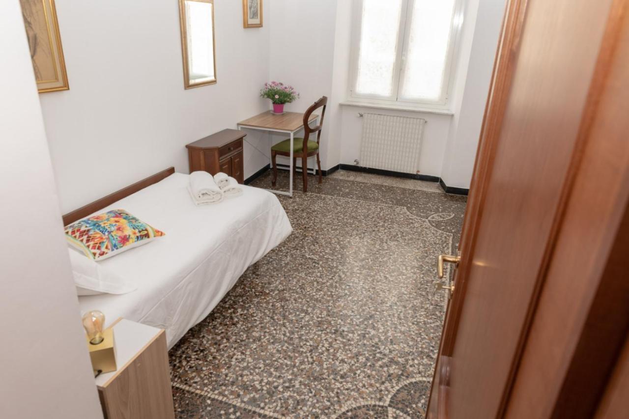 Apartament Living Sestri Airport Genua Zewnętrze zdjęcie